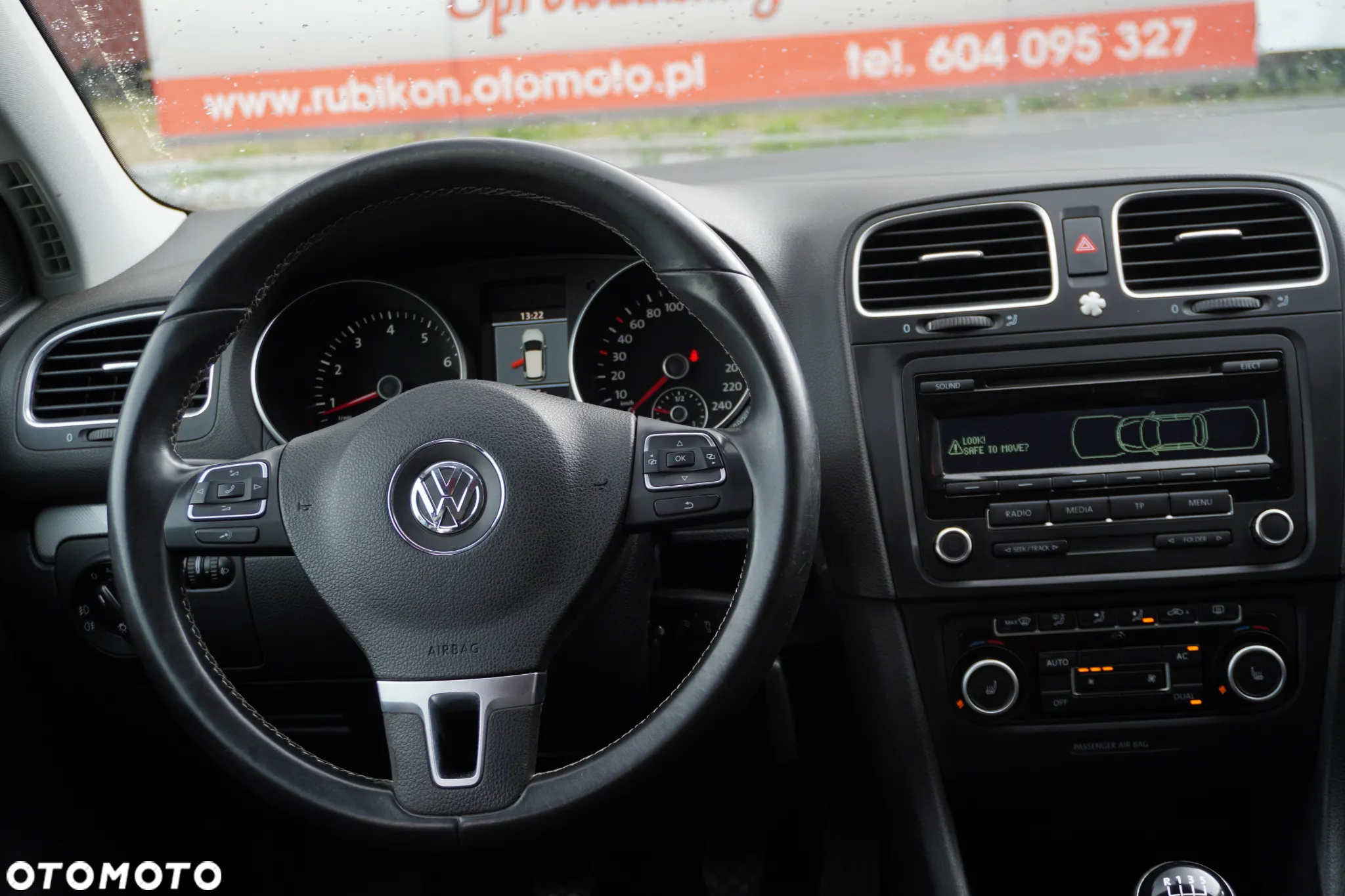 Volkswagen Golf - 25
