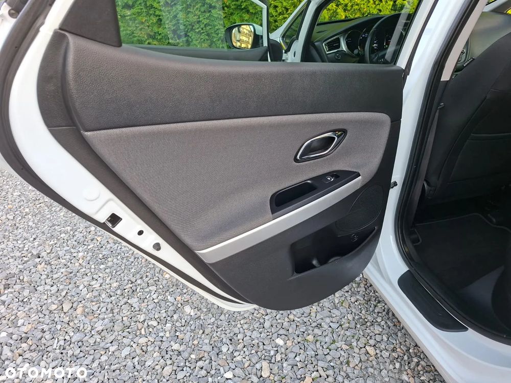 Kia Ceed 1.4 CVVT Dream Team Edition - 19