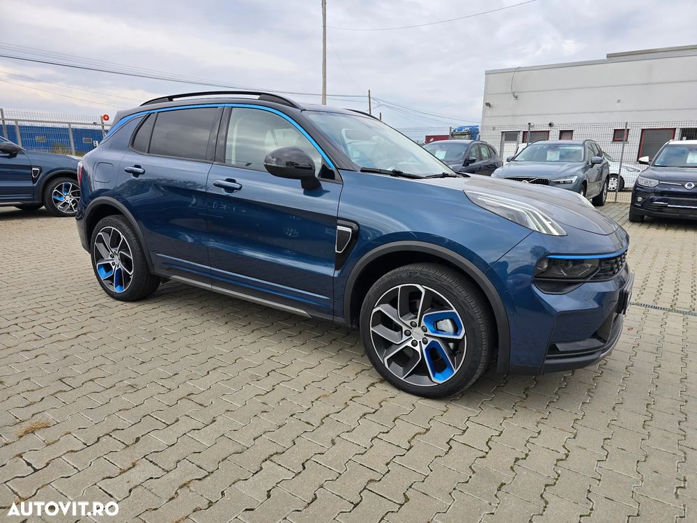 Lynk&Co 01 - 2