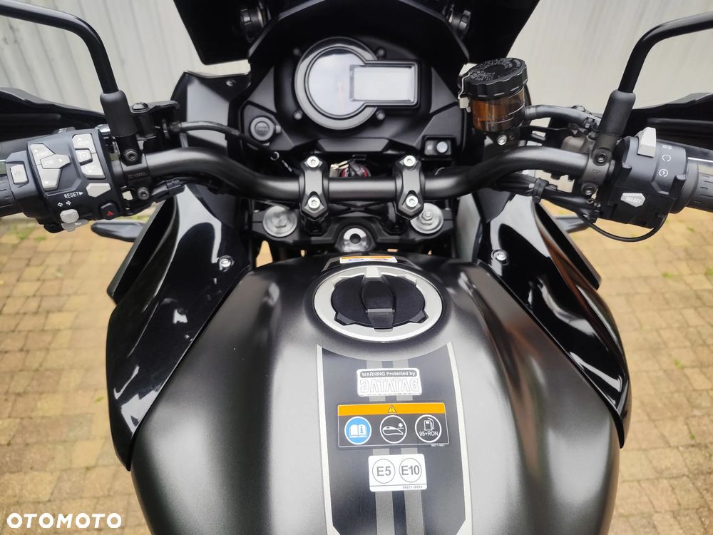 Kawasaki Versys 1000 - 13