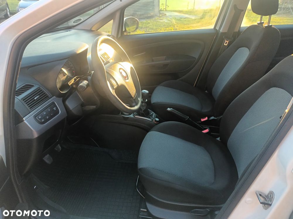 Fiat Grande Punto 1.2 8V - 11