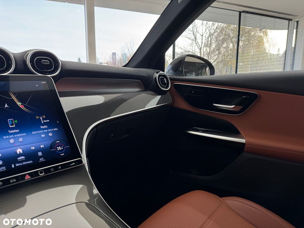 Mercedes-Benz GLC 300 de 4-Matic Avantgarde - 27