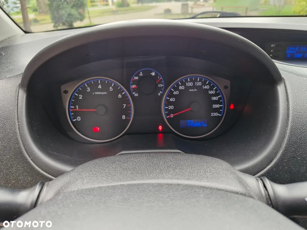 Hyundai i20 - 10