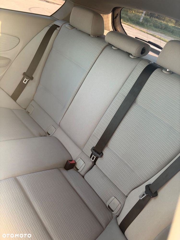 BMW Seria 1 - 14