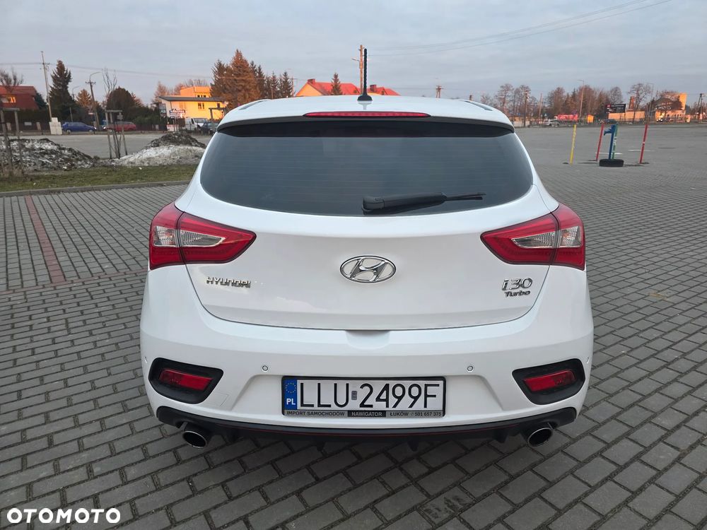 Hyundai i30 1.6 T GDI Turbo - 20