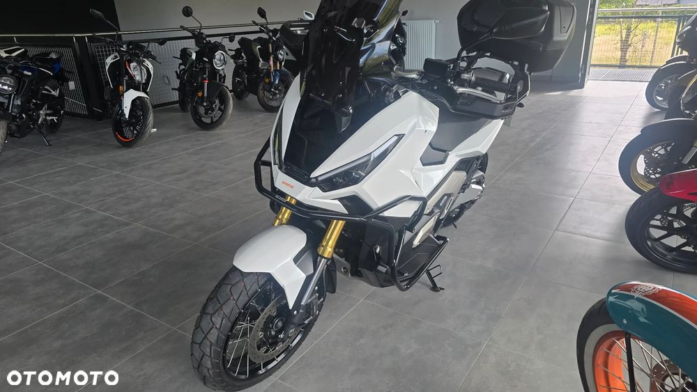 Honda X-ADV - 2