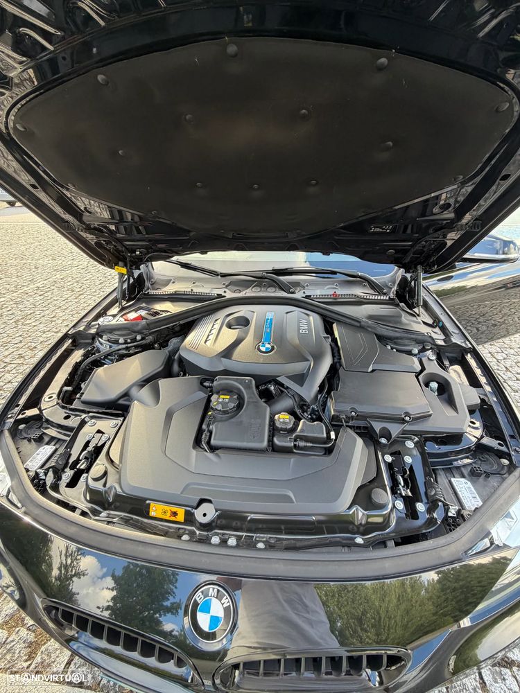 BMW 330 e iPerformance Pack M Shadow - 19