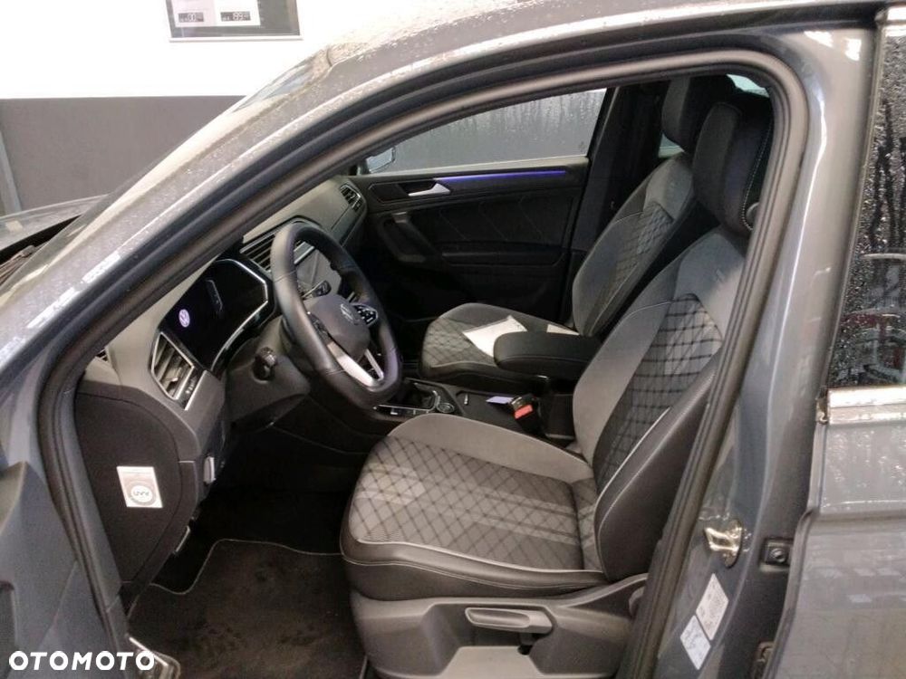 Volkswagen Tiguan - 3