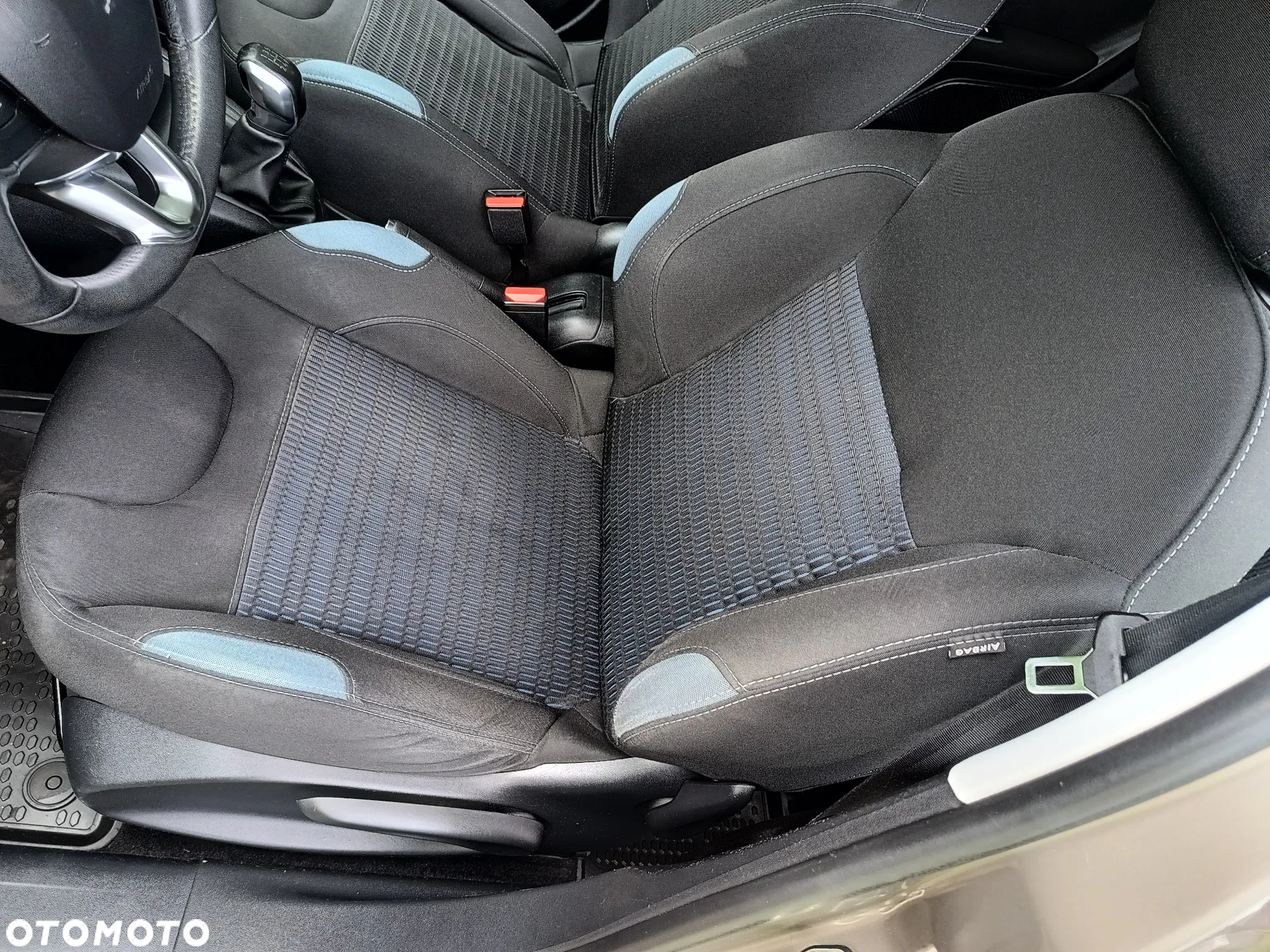 Peugeot 208 1.2 PureTech Active - 16