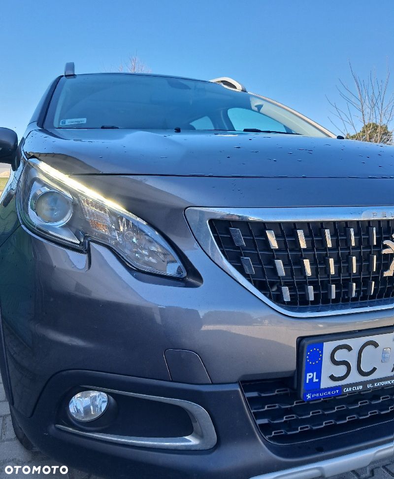 Peugeot 2008 1.2 Pure Tech GPF Active S&S - 17