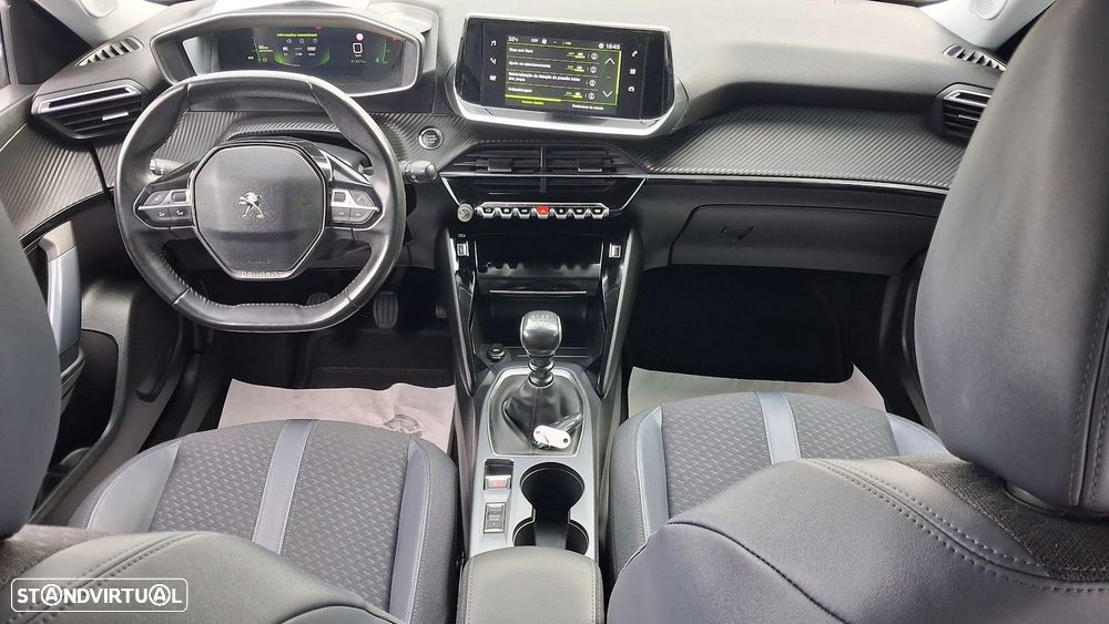 Peugeot 2008 1.2 PureTech Allure Pack - 5