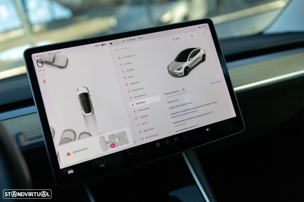 Tesla Model 3 Standard Range Plus RWD - 13