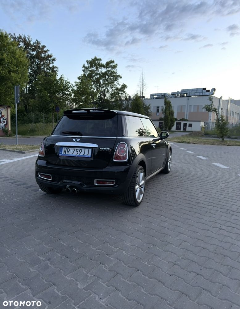MINI Cooper S Standard - 8