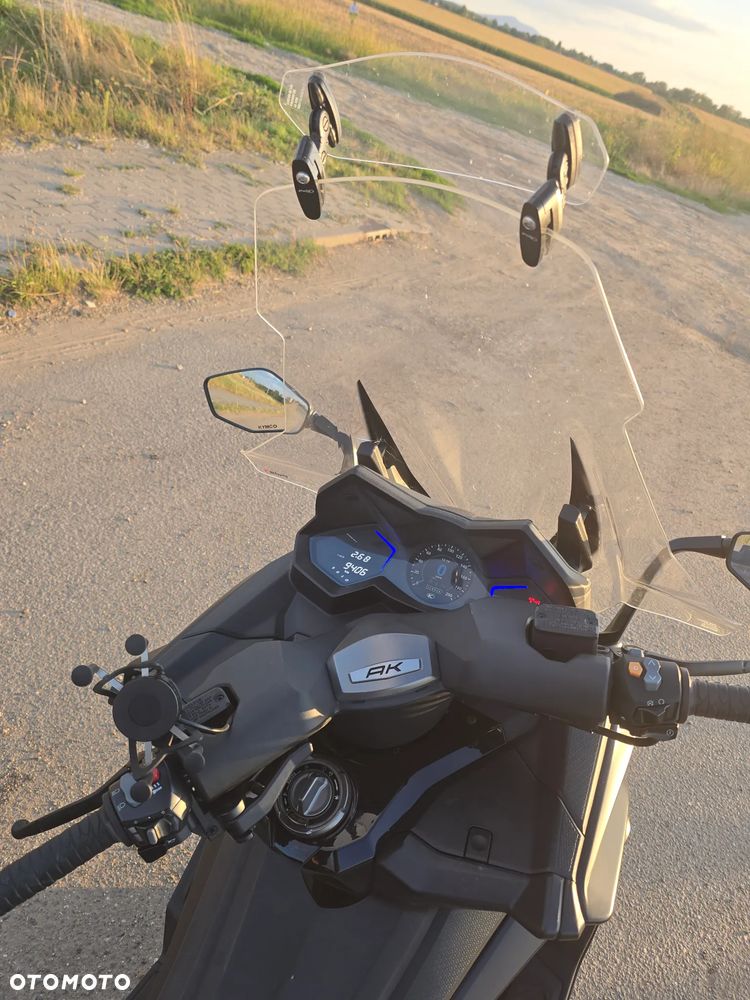 Kymco AK 550 - 7