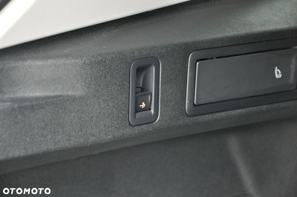 Volkswagen Tiguan 2.0 TDI Life Plus DSG - 33