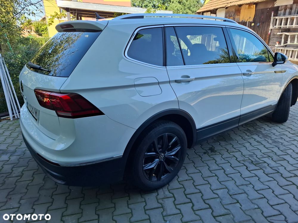 Volkswagen Tiguan Allspace - 3