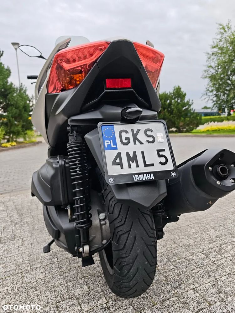 Yamaha X-max - 23