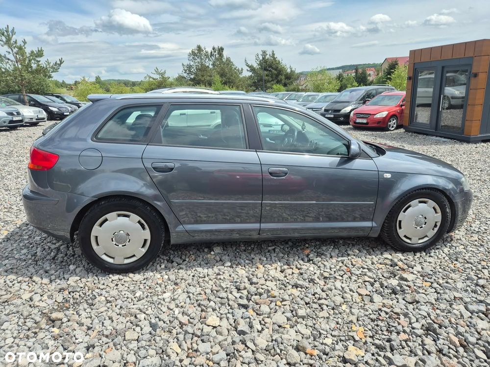 Audi A3 Sportback 2.0 TDI DPF S line Sportpaket (plus) - 7