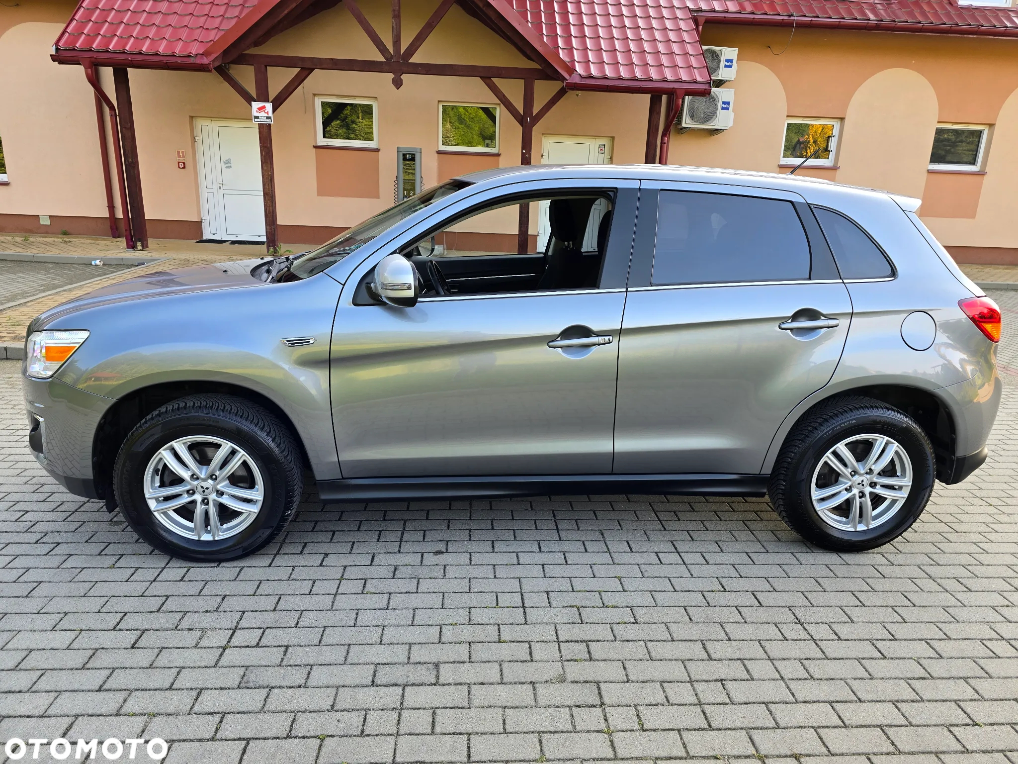 Mitsubishi ASX 1.6 2WD Diamant Edition - 15