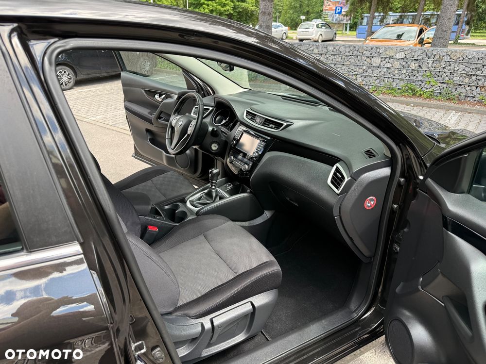 Nissan Qashqai 1.2 DIG-T Acenta EU6 - 23