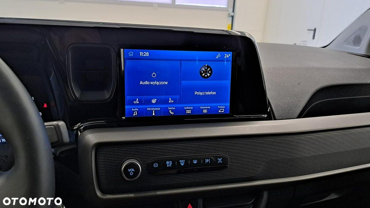 Ford Transit Courier - 10
