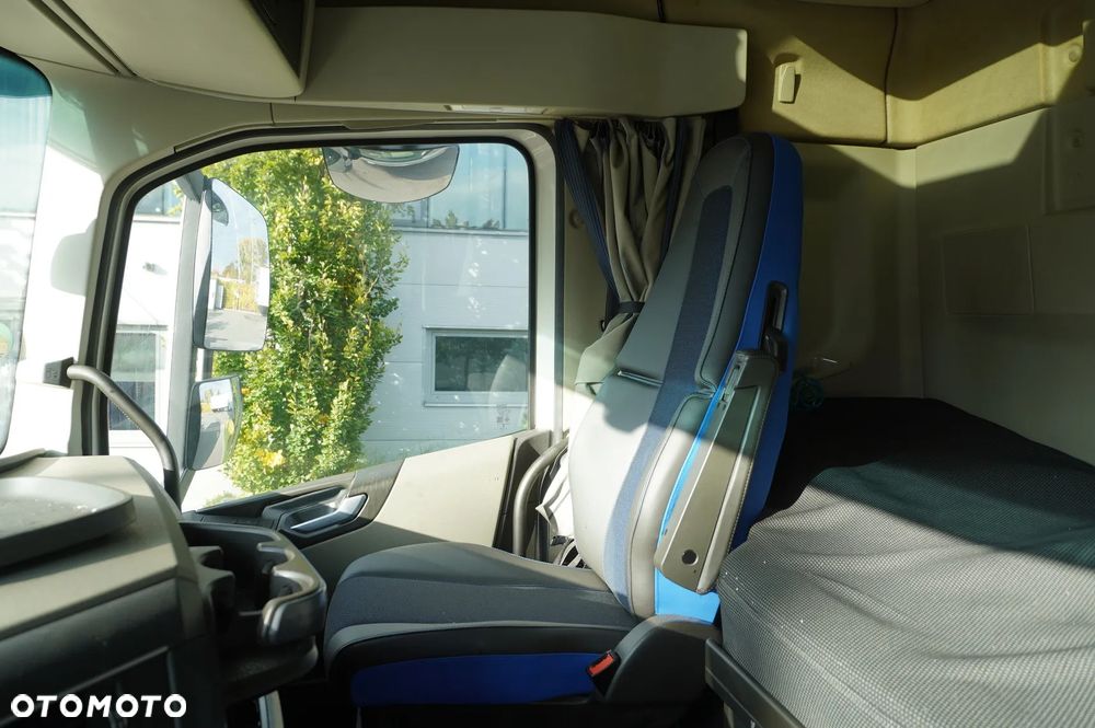 Volvo FH 420 6x2 / BDF / 2022 - 18