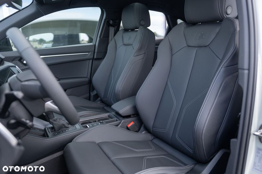 Audi Q3 Sportback - 10