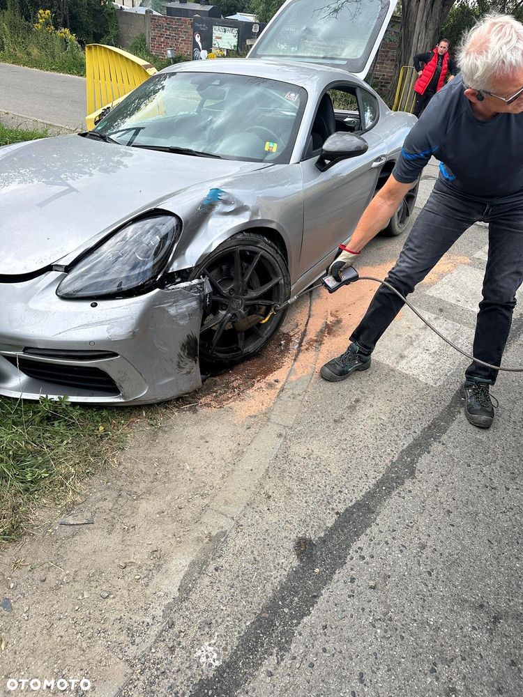 Porsche 718 Cayman GPF T PDK - 3