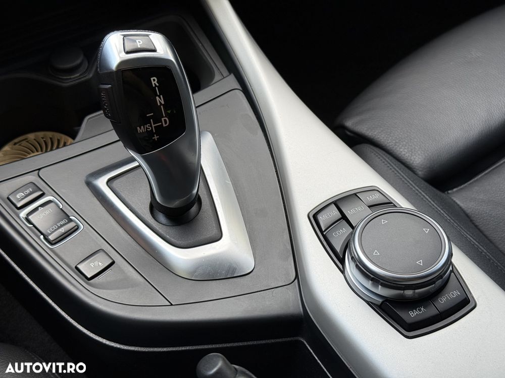 BMW Seria 1 118d Aut. Advantage - 16