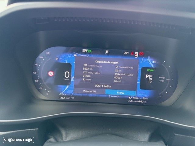 Volvo EX40 82 kWh Single Motor Extended Range Black Edition - 10