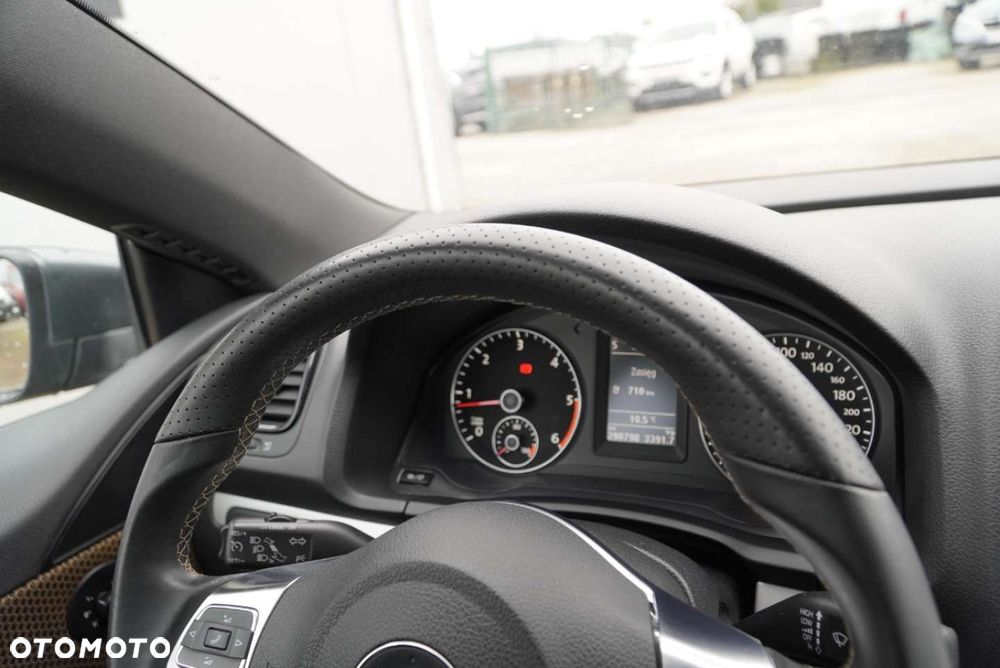Volkswagen Scirocco - 15