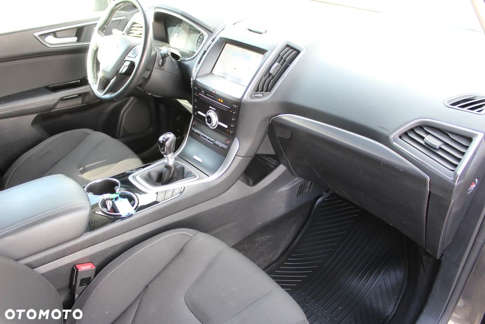 Ford S-Max 2.0 TDCi Titanium - 9