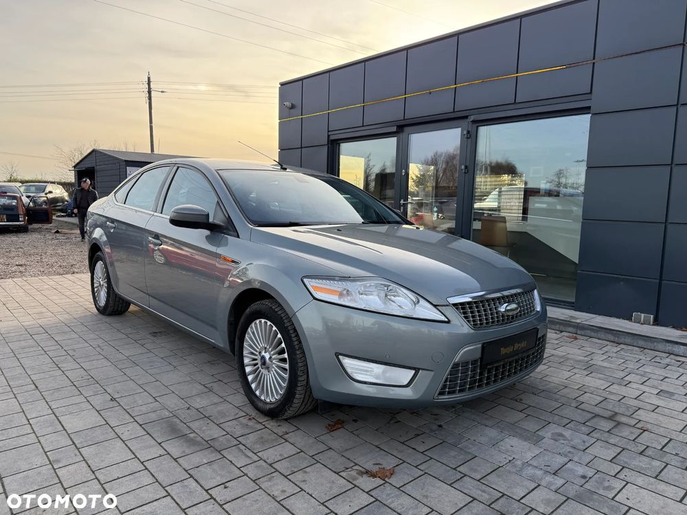 Ford Mondeo 2.0 Viva Titanium - 1