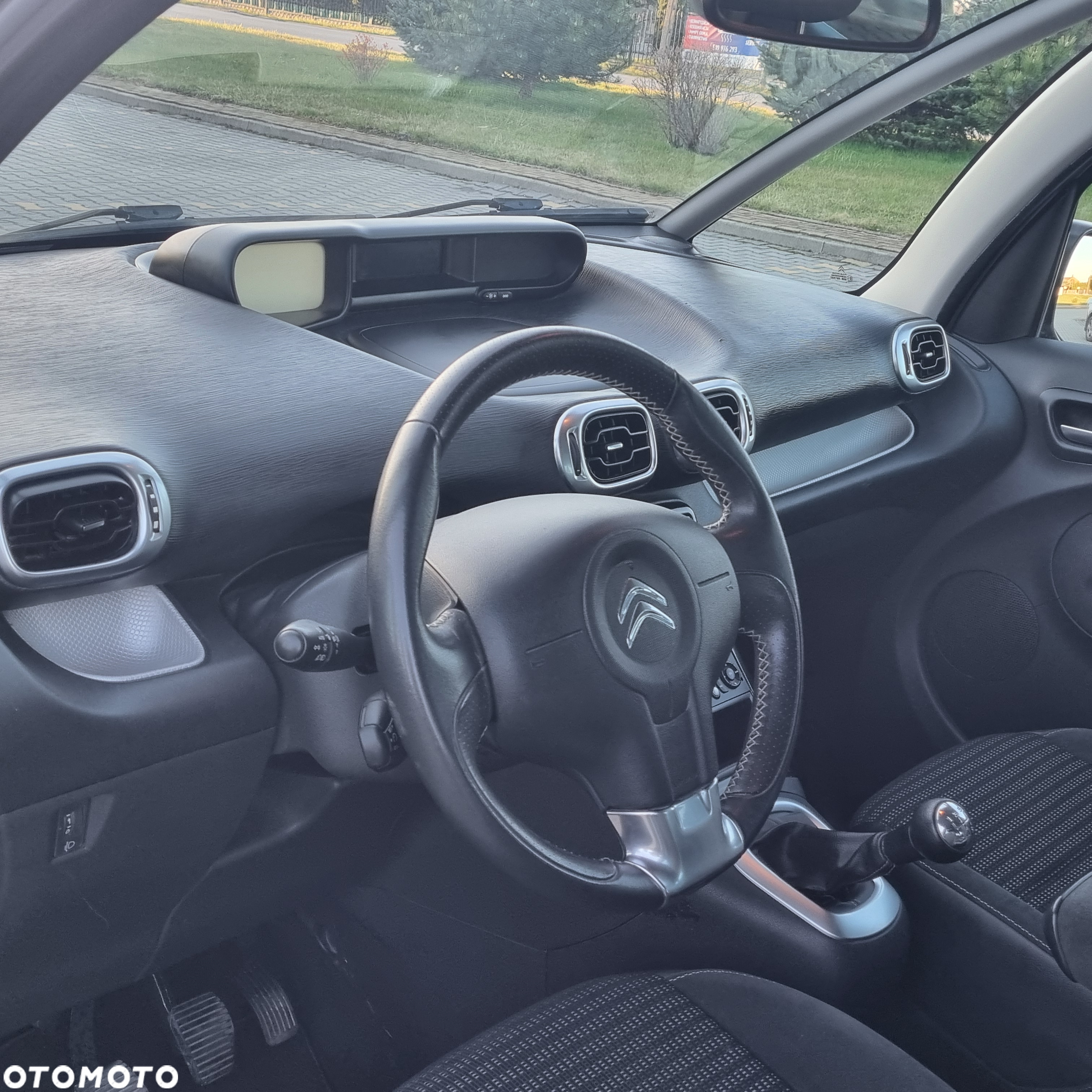 Citroën C3 Picasso PureTech 110 Exclusive - 11