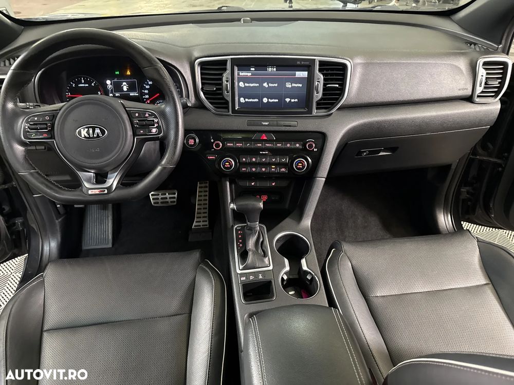 Kia Sportage - 10