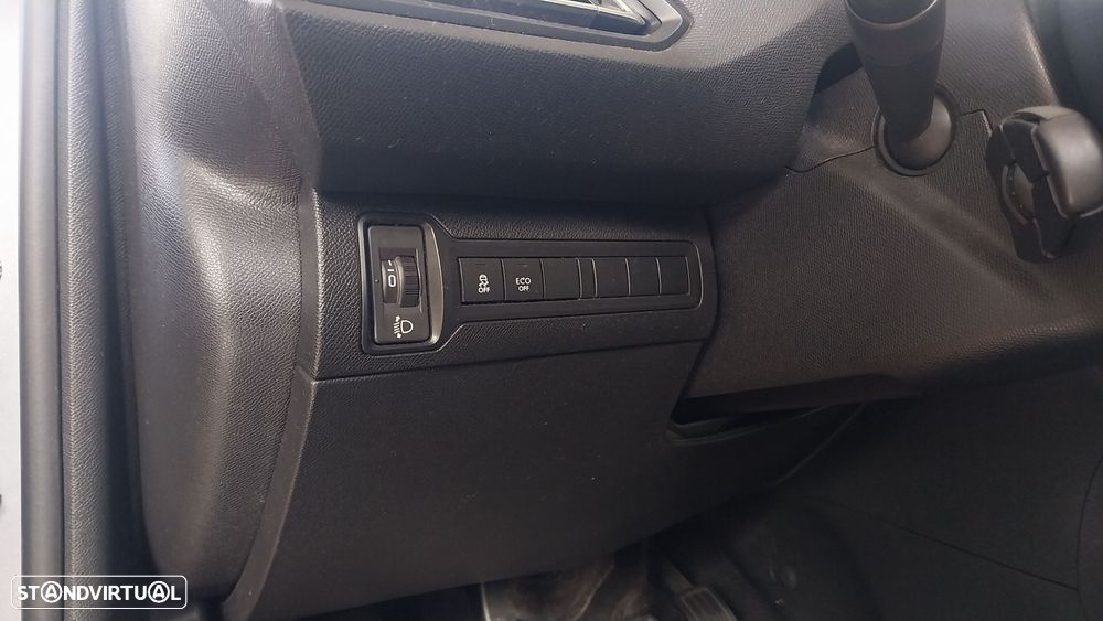 Peugeot 308 1.2 PureTech Allure J18 - 16