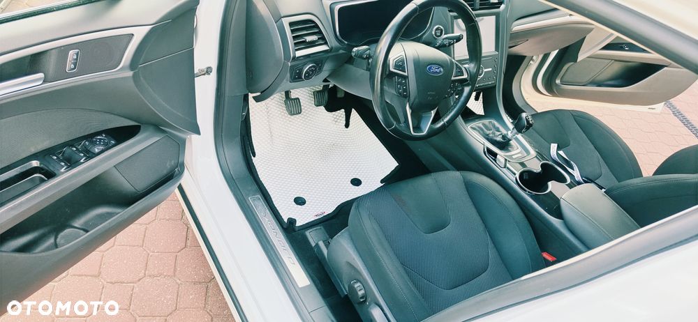 Ford Mondeo 2.0 TDCi Titanium - 10