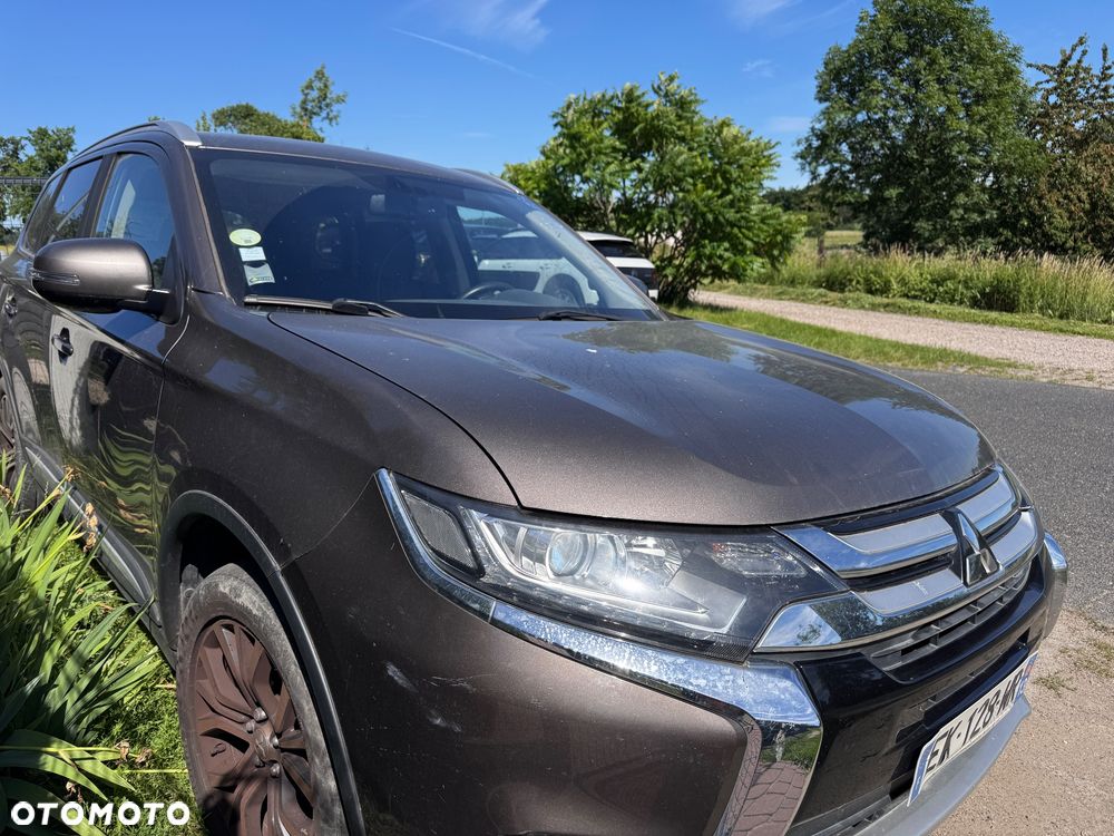 Mitsubishi Outlander 2.2 DID Instyle Navi - 21