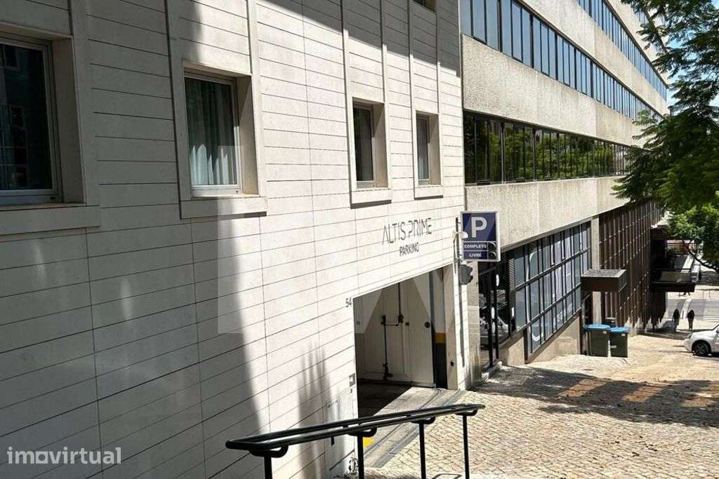 Garagem nº6 no Edificio Altis Prime em zona nobre junto Avenida Liberd - Grande imagem: 3/18
