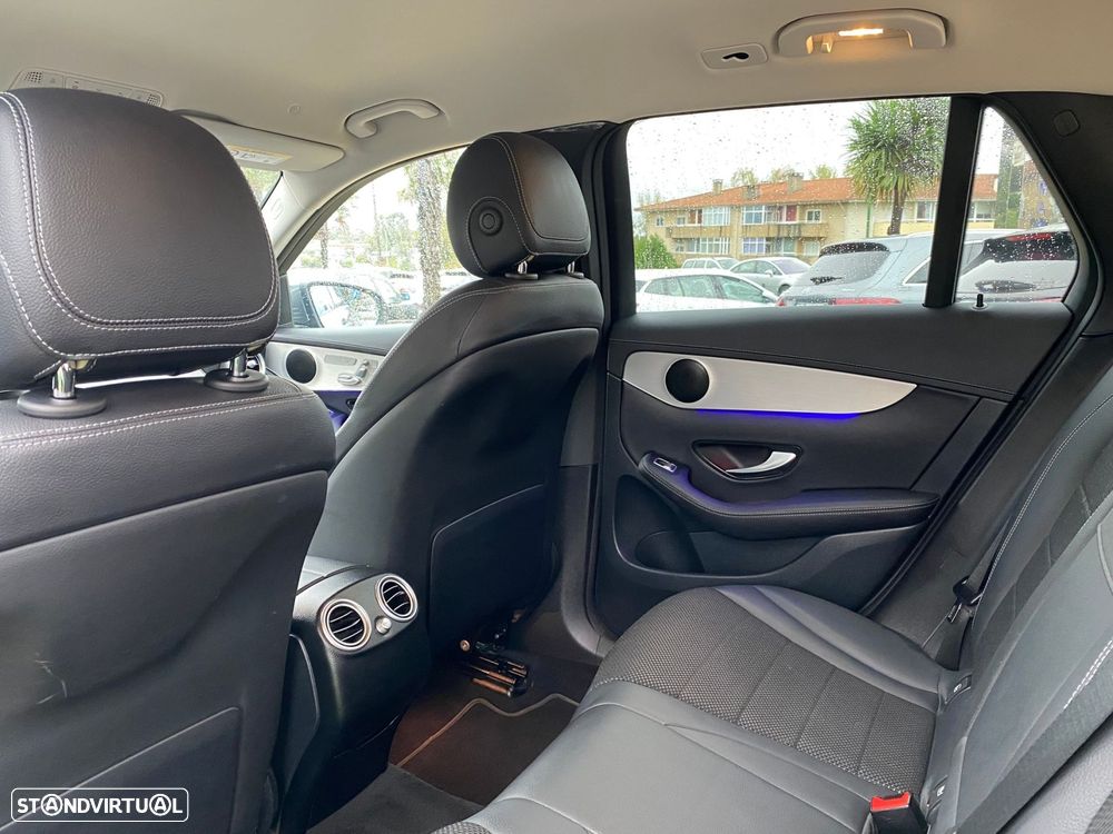 Mercedes-Benz GLC 300 - 14