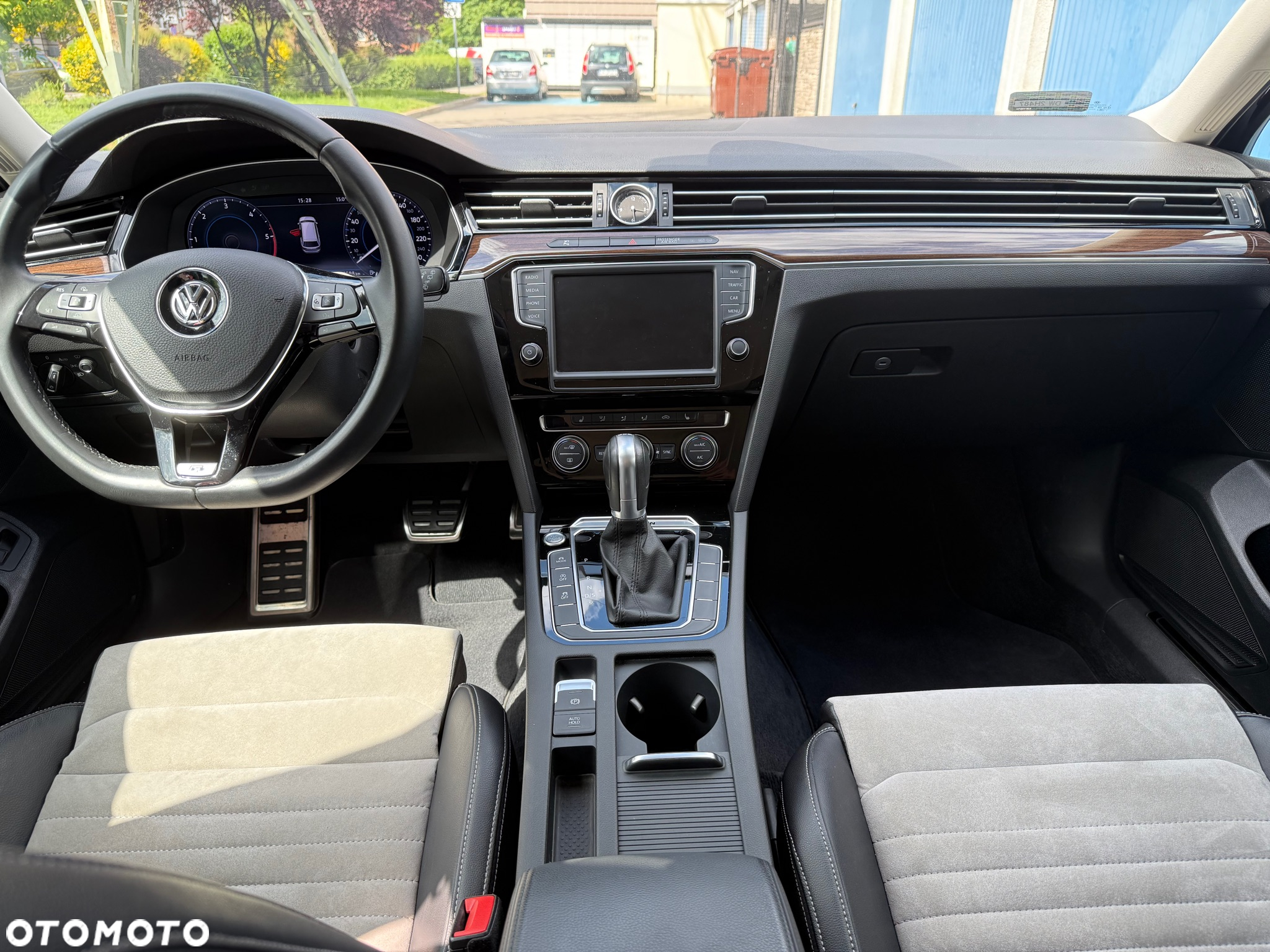 Volkswagen Passat 2.0 TDI BMT 4Mot Highline DSG - 8