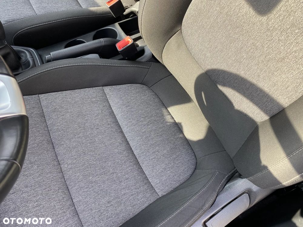 Kia Stonic 1.0 T-GDI M - 13
