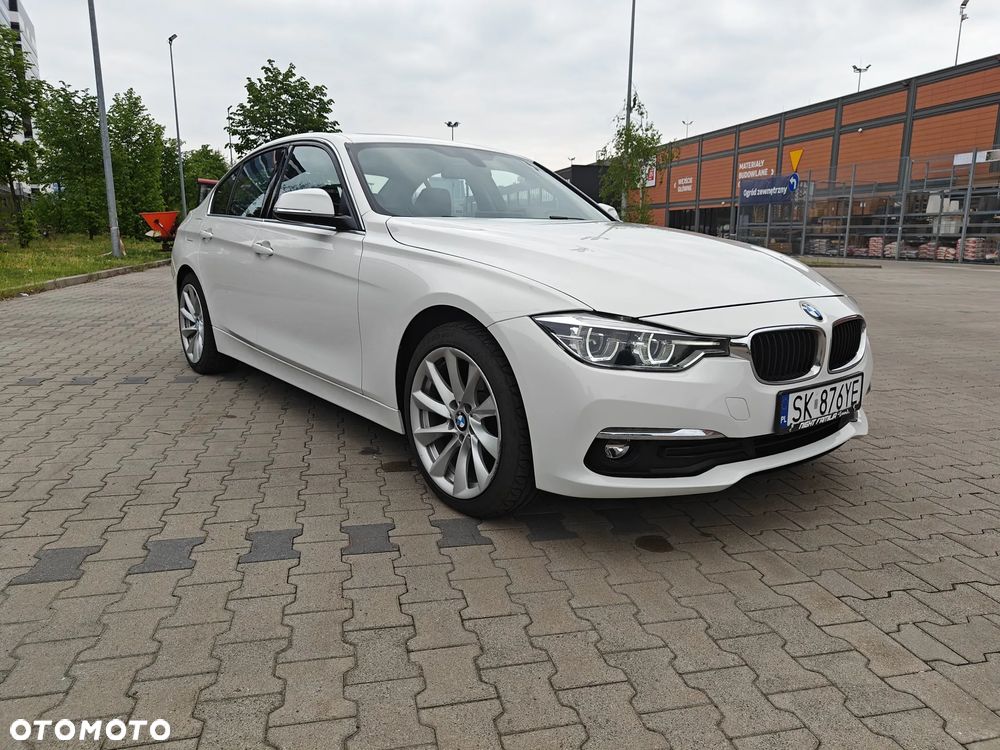 BMW Seria 3 320i xDrive Edition Luxury Line Purity - 7