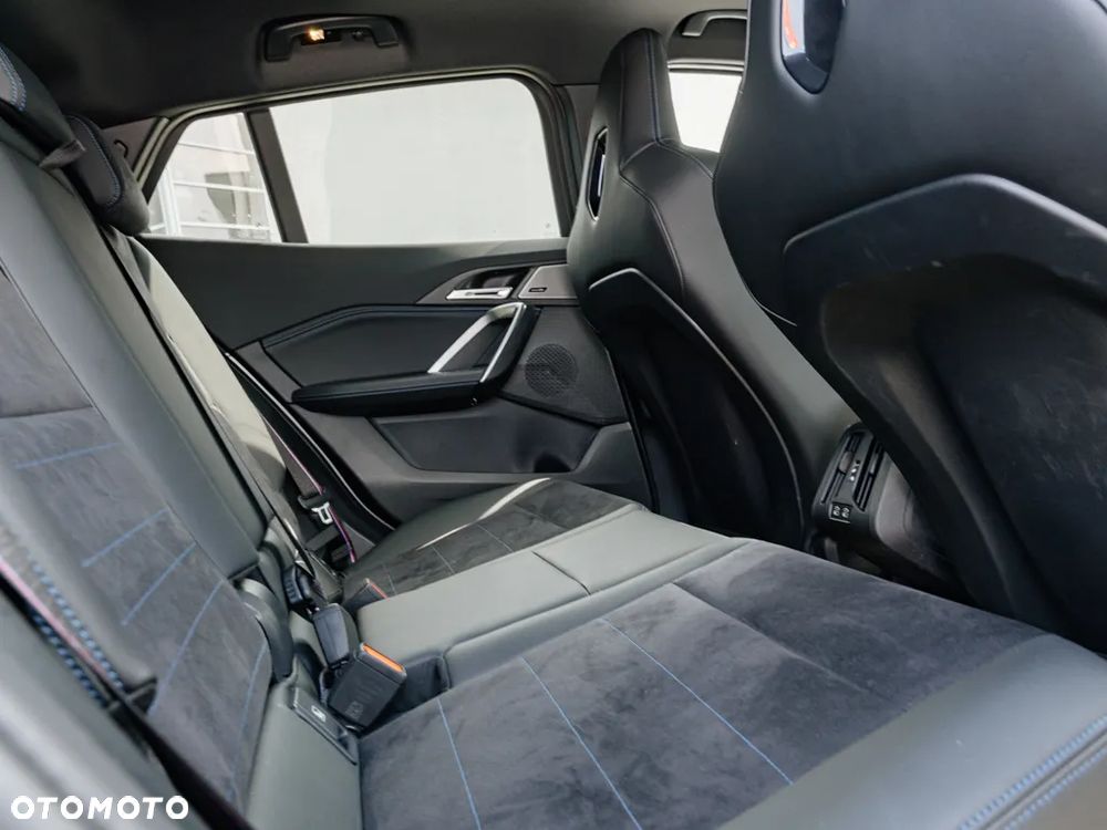 BMW X2 - 13