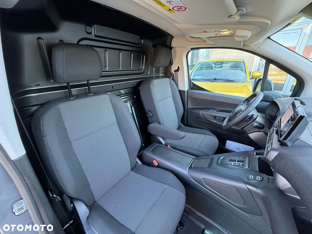 Opel Combo Cargo Mtech - 24