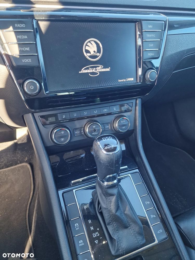 Skoda Superb 2.0 TSI L&K DSG - 11