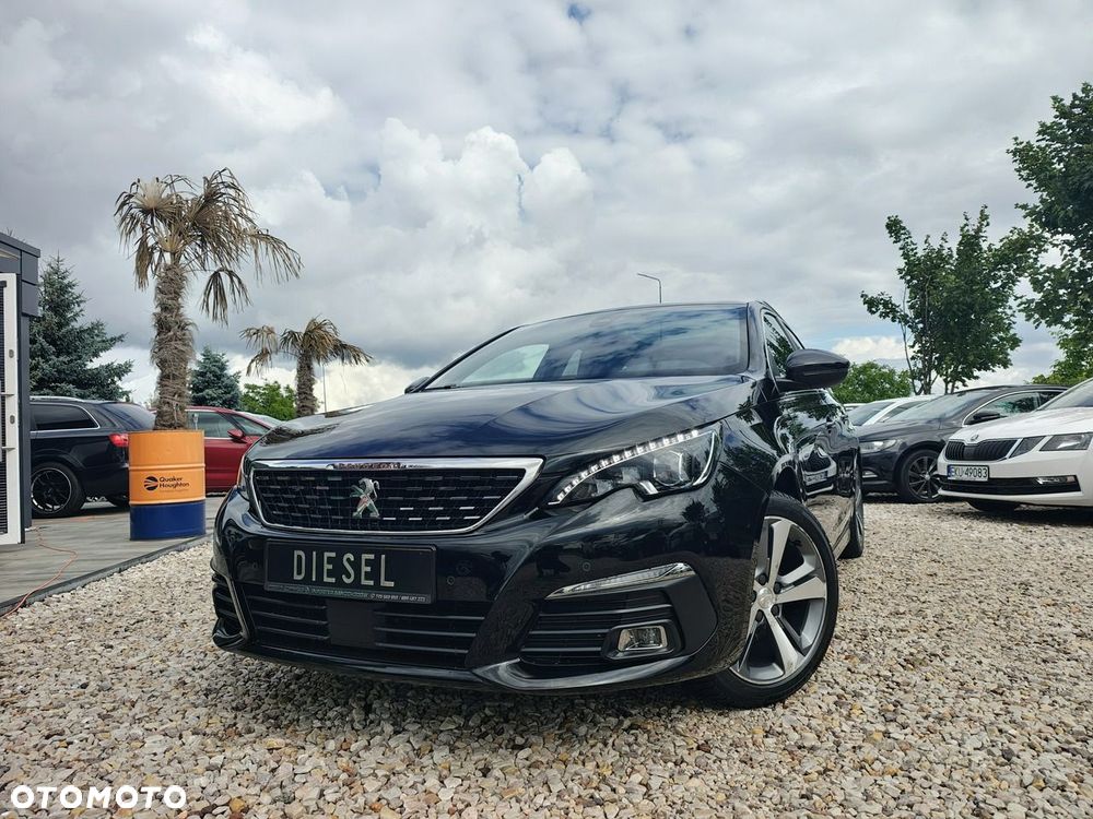 Peugeot 308 - 4