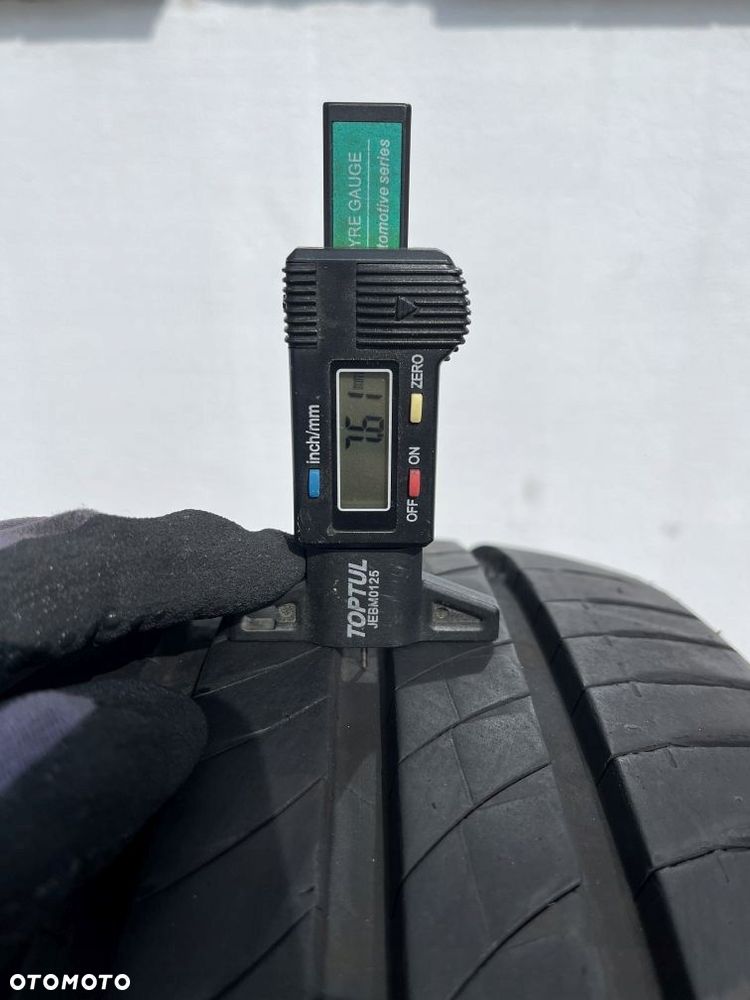 OPONY 235/60/17C 117/115R MICHELIN AGILIS  MO-V - 6