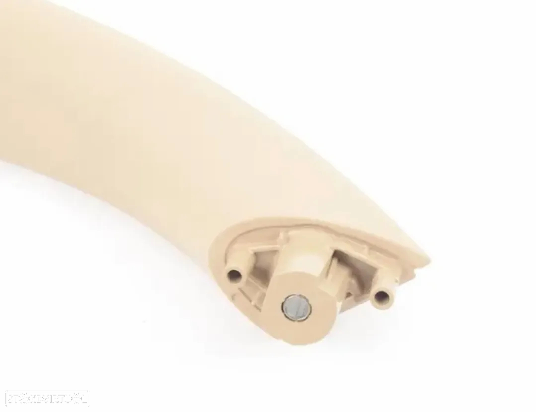 Puxador BMW Serie 3 F30 F31 - Frente Esquerdo Bege - 2