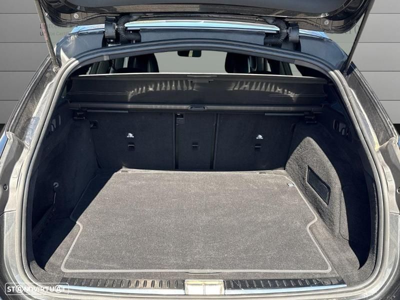 Mercedes-Benz E 220 - 20
